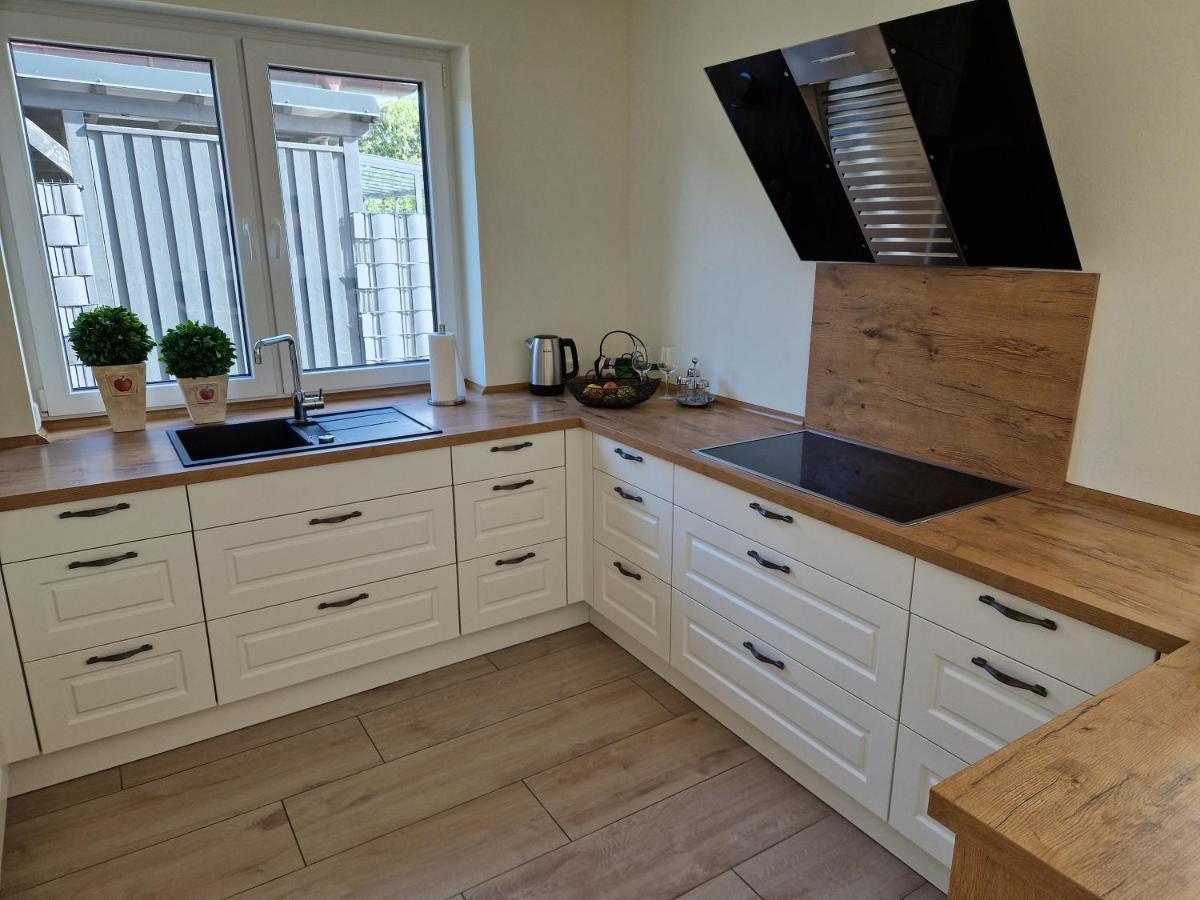 Apartment Nahe Meyer Werft In Ostfriesland Mit Kueche & Netflix Westoverledingen Eksteriør billede